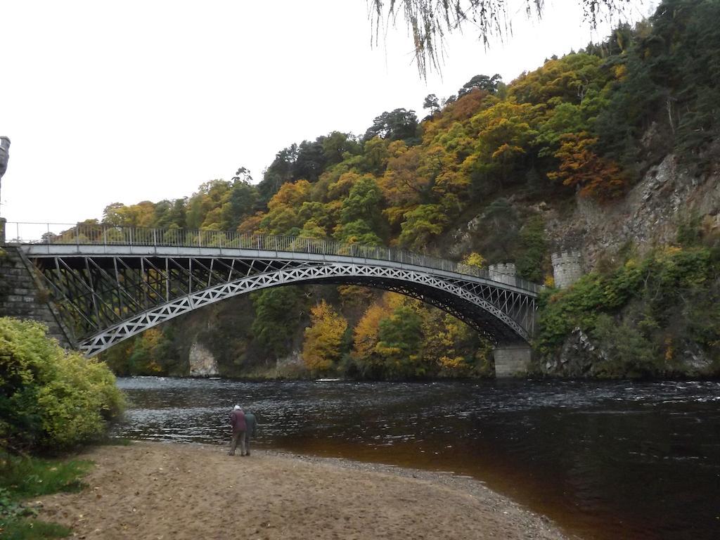 Castleview Bed & Breakfast Dufftown Dış mekan fotoğraf